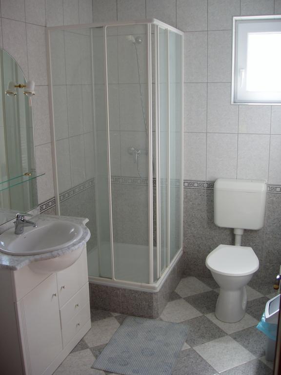 Katalin Apartmanhaz Залакарос Екстериор снимка
